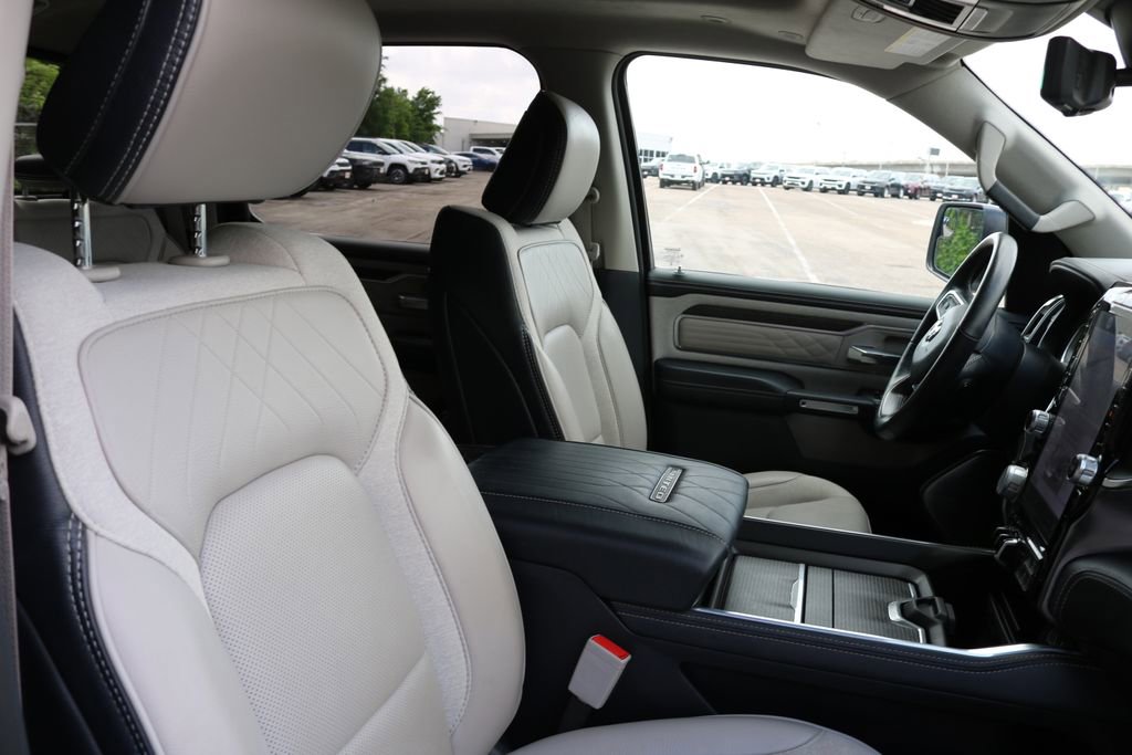 Used 2024 RAM 1500 Limited image 22