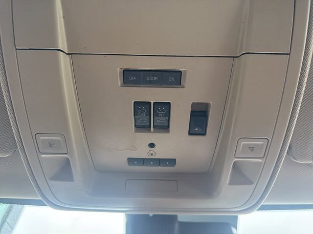 Used 2015 Chevrolet Silverado 2500 High Country AWD/4WD image 17