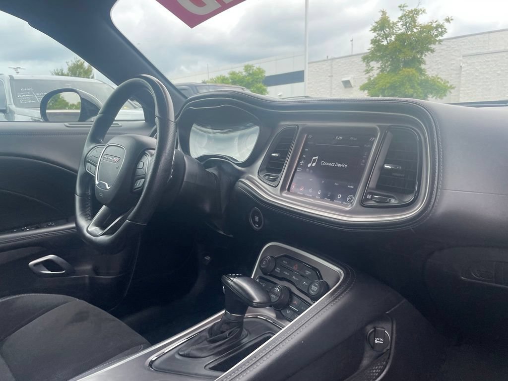 Used 2022 Dodge Challenger R/T Scat Pack RWD image 29