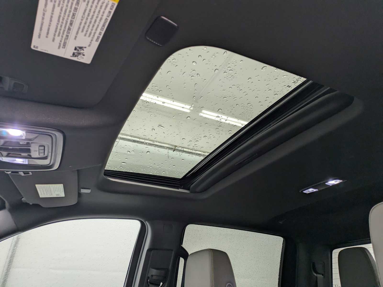 New 2026 Chevrolet Silverado 1500 ZR2 image 22