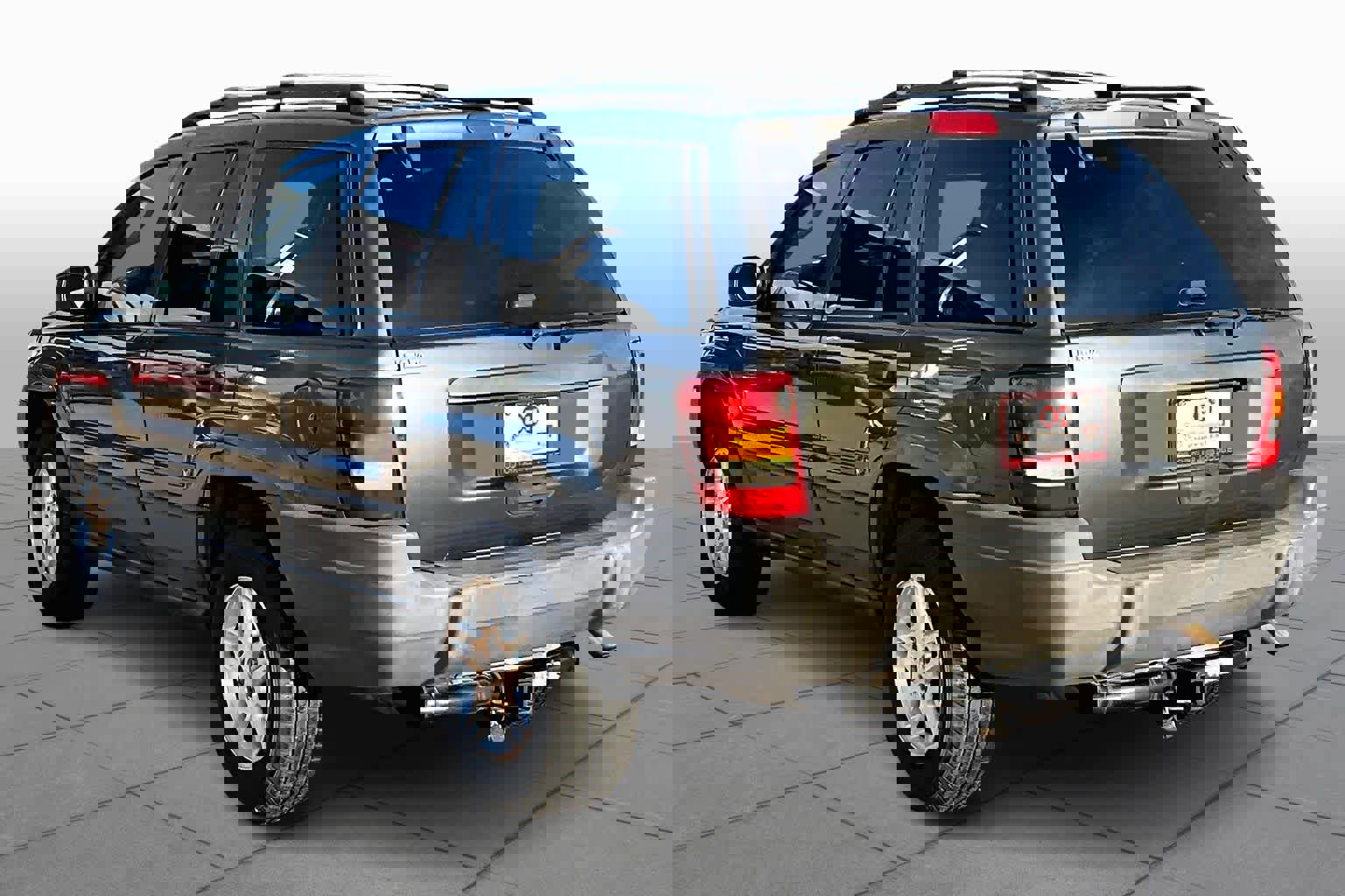 Used 2004 Jeep Grand Cherokee Laredo w/ Convenience Group image 12