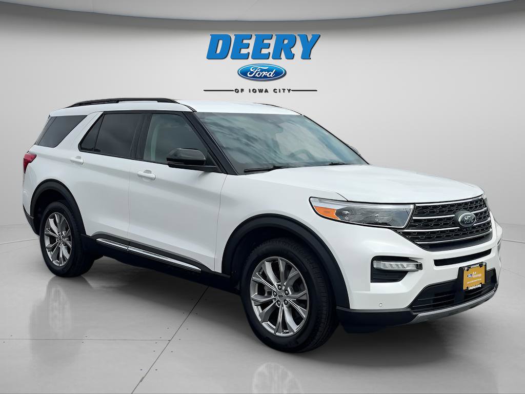 Certified 2024 Ford Explorer XLT w/ Equipment Group 202A AWD/4WD image 1