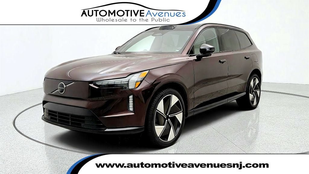 Used 2025 Volvo EX90 Ultra AWD/4WD image 1
