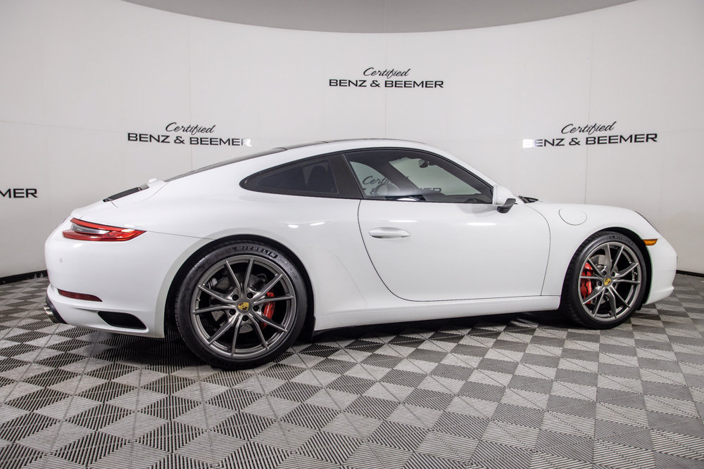 Used 2019 Porsche 911 Carrera S RWD image 4