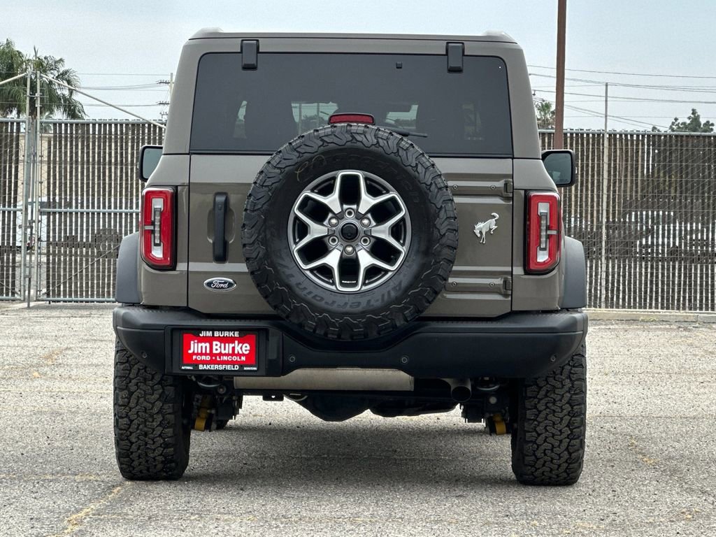 Certified 2025 Ford Bronco Badlands image 4