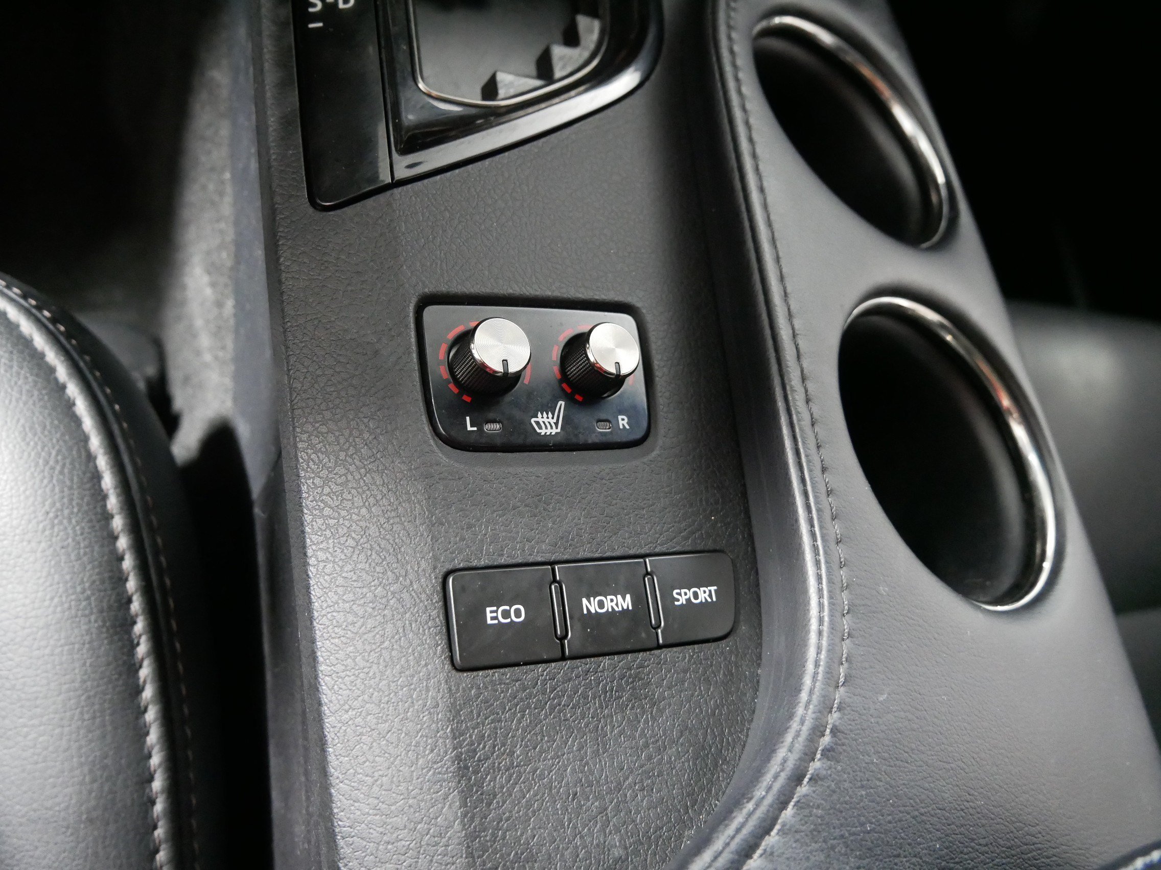 Used 2015 Toyota Avalon XLE Touring FWD image 30