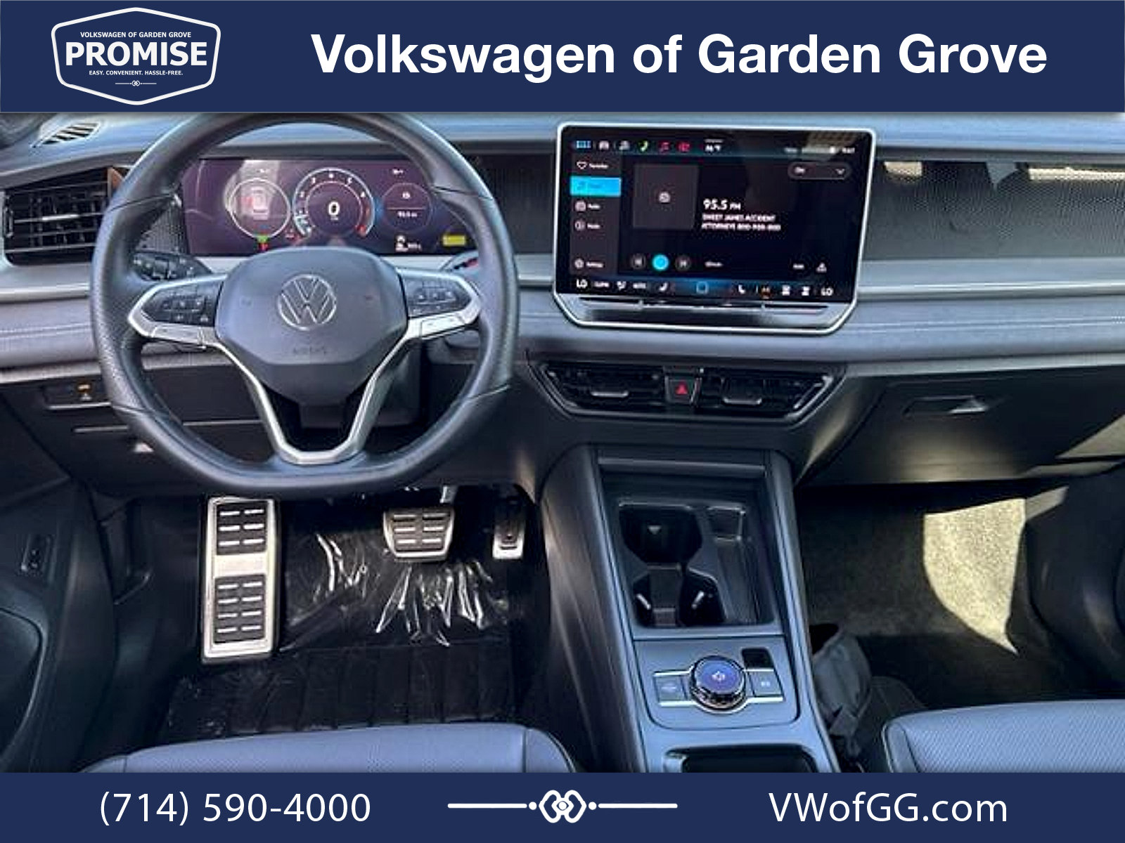 New 2026 Volkswagen Tiguan SE R-Line FWD image 25