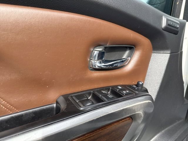 Used 2018 Nissan Titan Platinum Reserve w/ Platinum Utility Package image 28