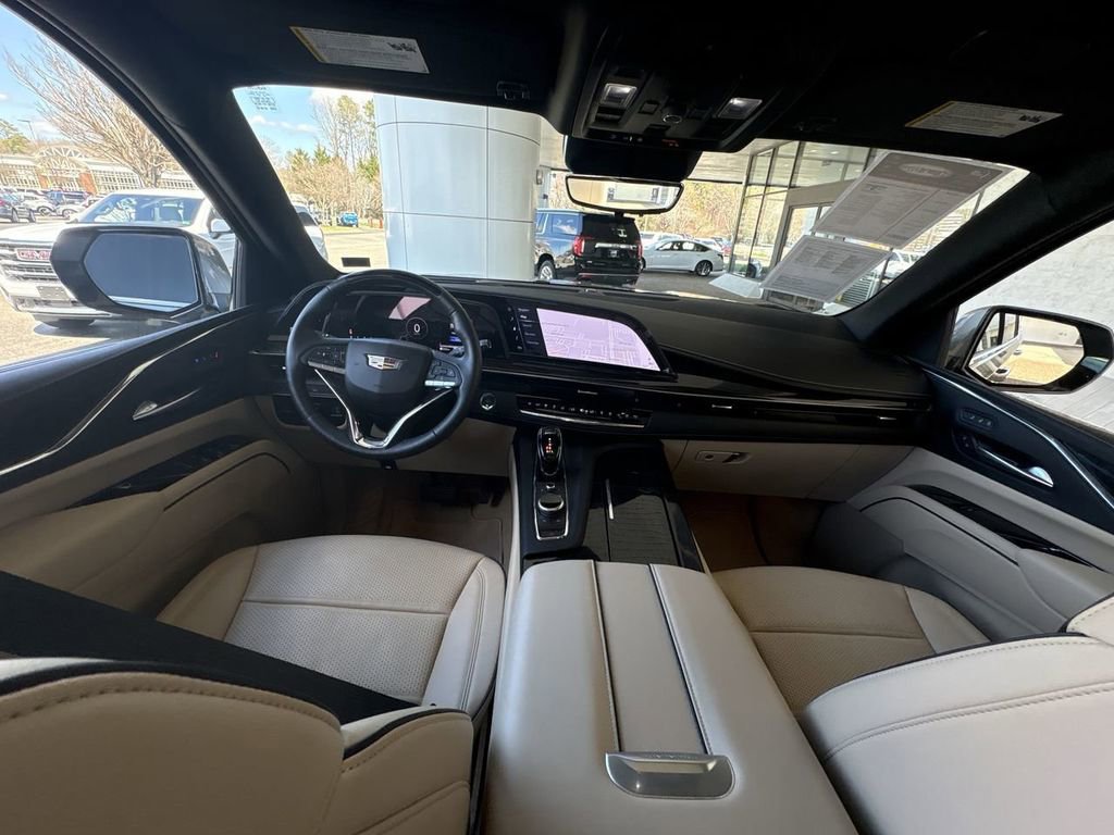 Certified 2023 Cadillac Escalade Premium Luxury w/ Performance Package image 21