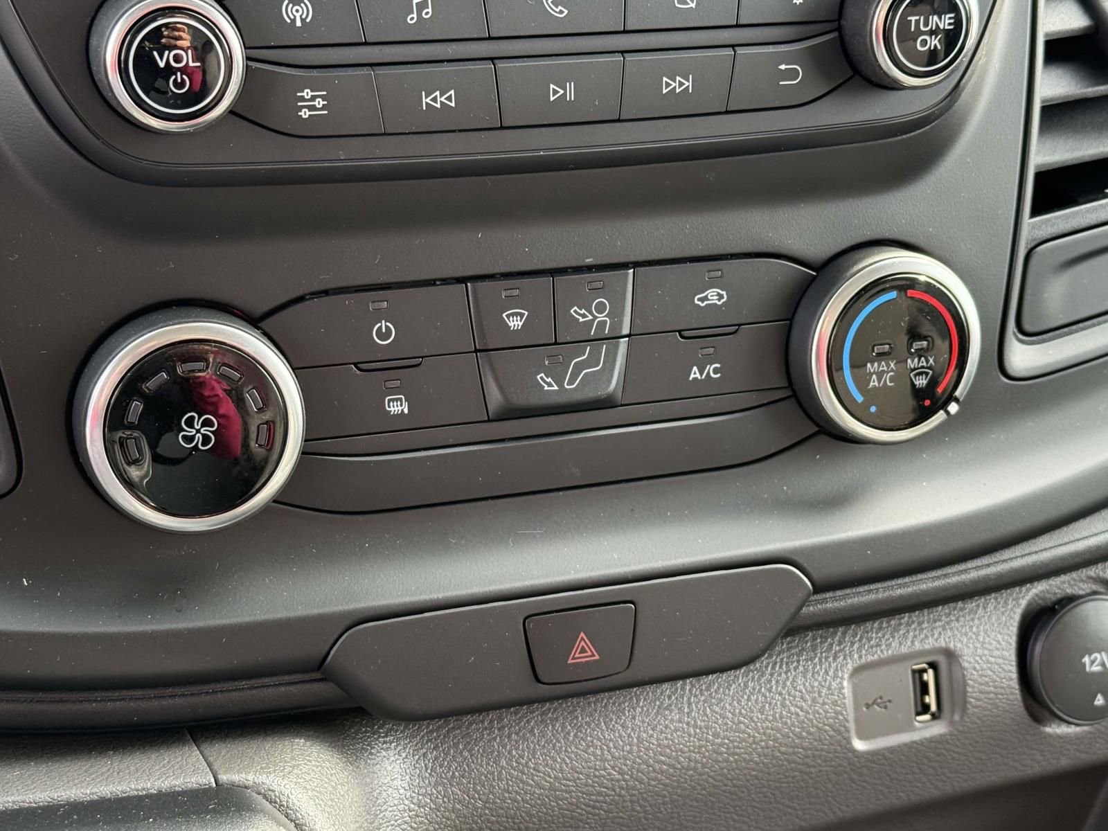 New 2024 Ford Transit 350 w/ Interior Upgrade Package RWD image 13