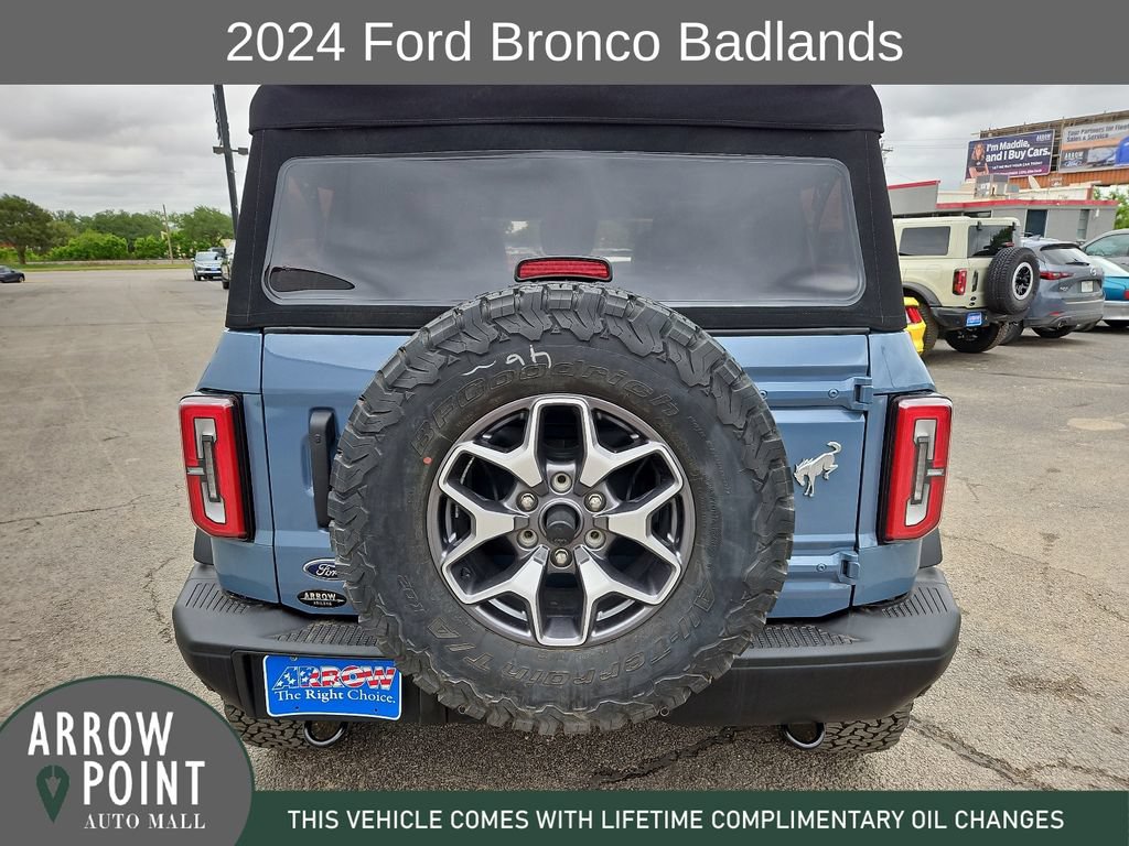Used 2024 Ford Bronco Badlands AWD/4WD image 10