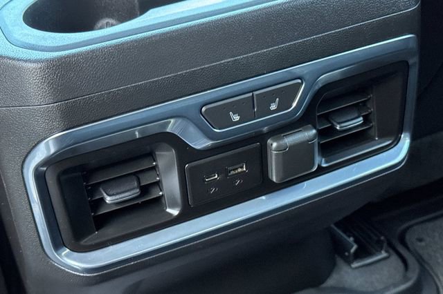 Used 2023 GMC Sierra 2500 Denali w/ Denali Ultimate Package image 45