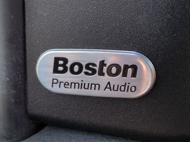 Used 2013 Chrysler 200 Limited FWD image 27