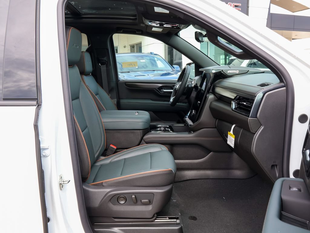 New 2026 GMC Yukon AT4 w/ AT4 Premium Plus Package AWD/4WD image 39