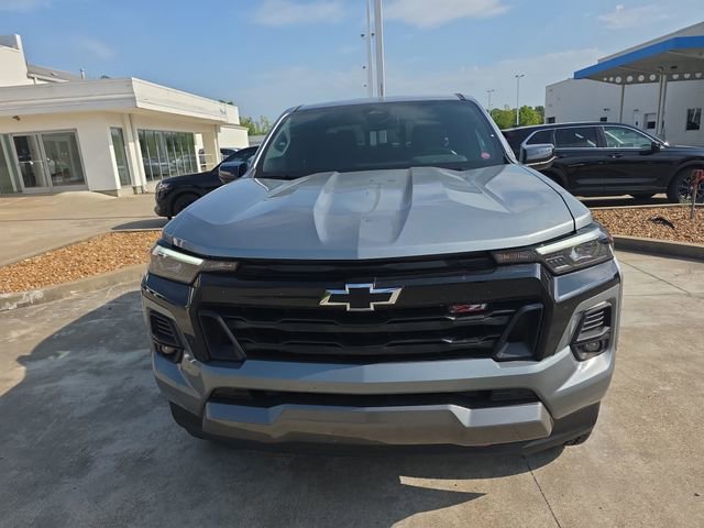 Used 2024 Chevrolet Colorado Z71 w/ Z71 Convenience Package 2 AWD/4WD image 8
