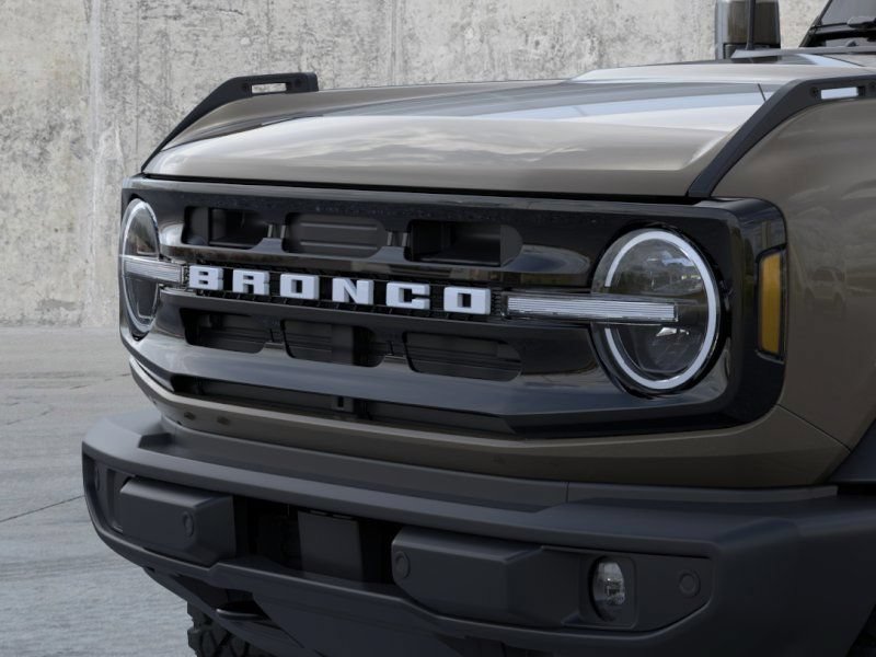 New 2026 Ford Bronco Outer Banks AWD/4WD image 19