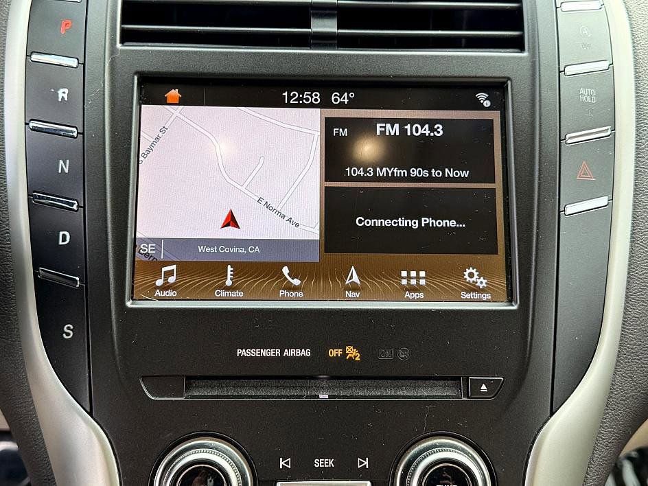 Used 2019 Lincoln MKC Select w/ Select Plus Package image 29