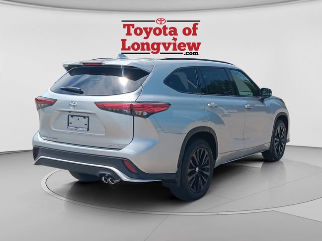 Used 2023 Toyota Highlander XSE AWD/4WD image 5