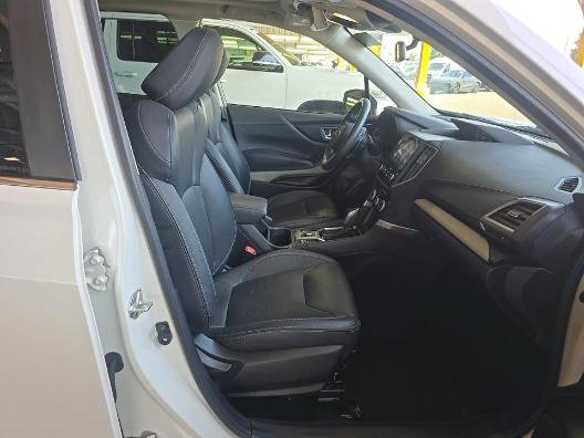 Used 2023 Subaru Forester Limited AWD/4WD image 8