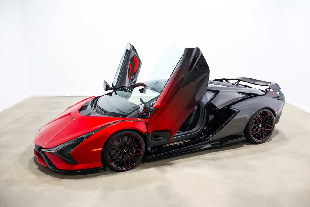 Used 2021 Lamborghini Sian Coupe AWD/4WD image 13