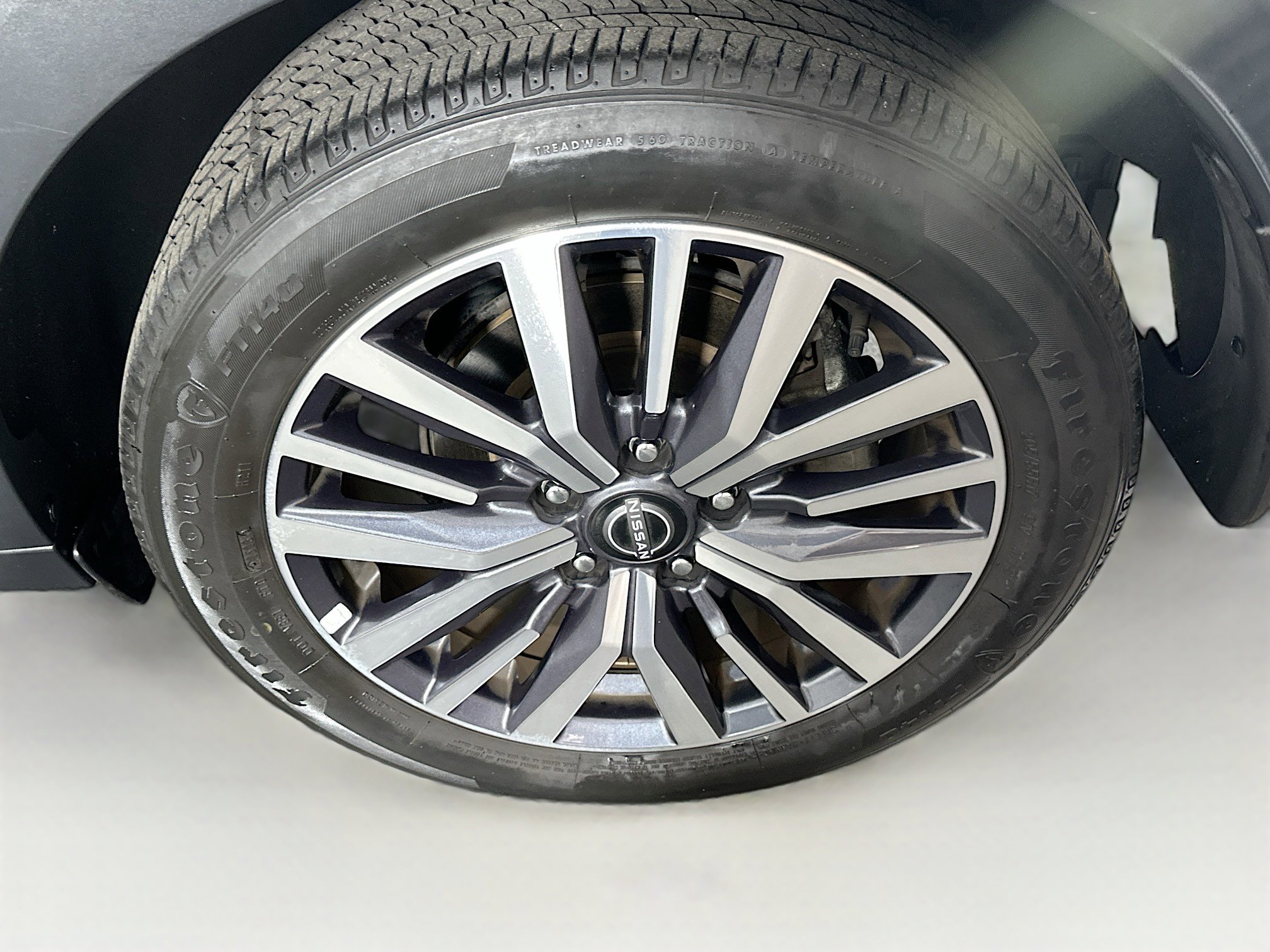 Used 2023 Nissan Kicks SV image 11