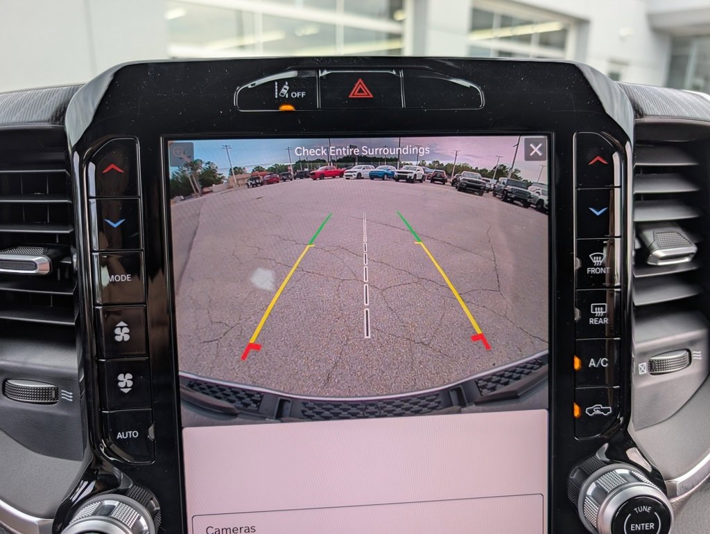 New 2026 RAM 1500 4x4 Crew Cab image 27