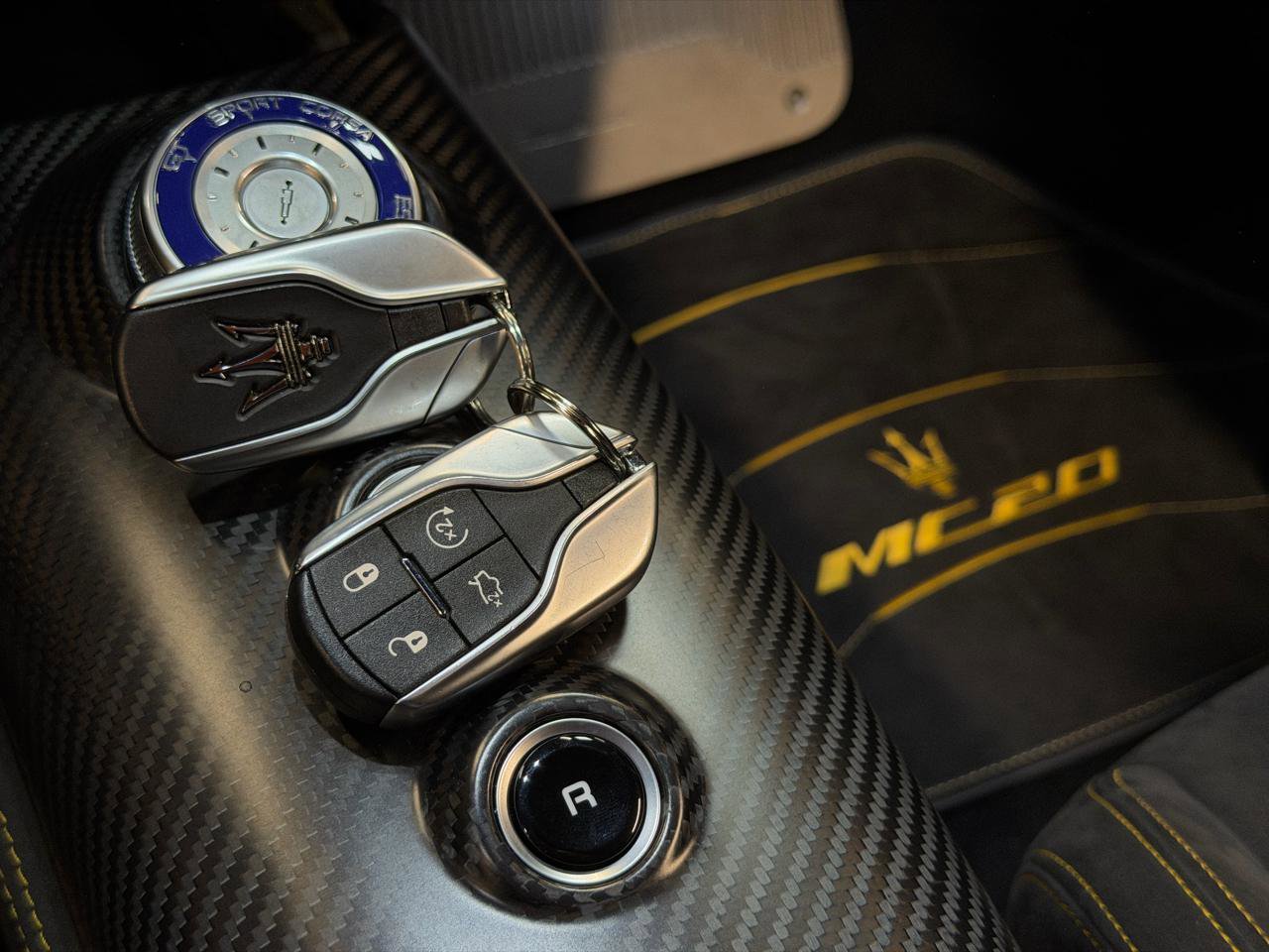 Used 2022 Maserati MC20 Coupe image 32