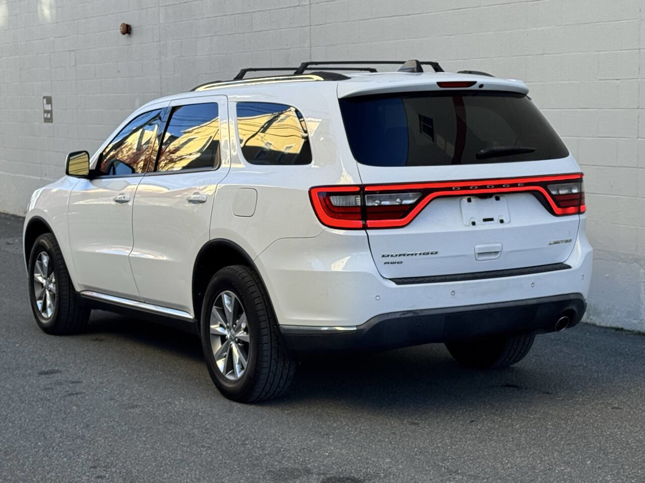 Used 2015 Dodge Durango Limited w/ Nav & Power Liftgate Group image 8
