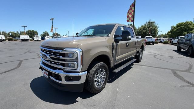New 2026 Ford F250 Lariat w/ FX4 Off-Road Package