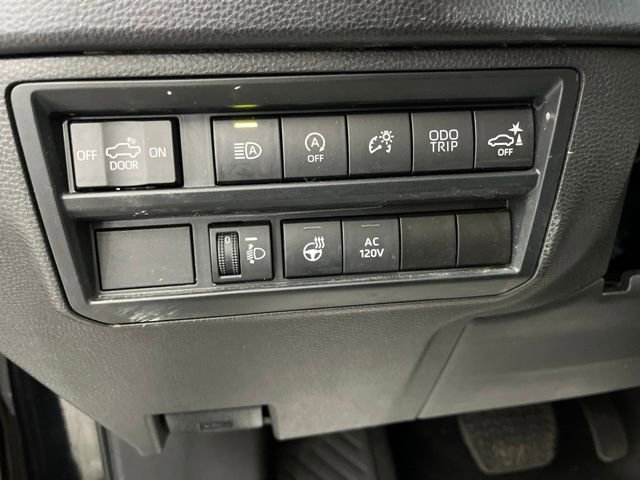Used 2023 Toyota Tundra SR5 w/ SR5 Premium Package AWD/4WD image 33