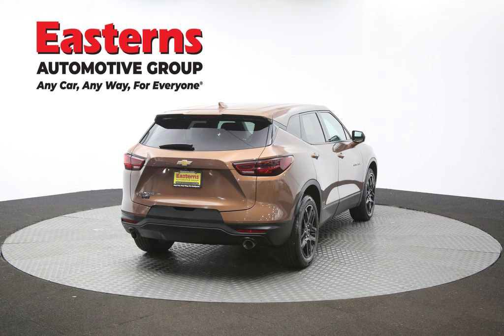 Used 2023 Chevrolet Blazer LT image 38