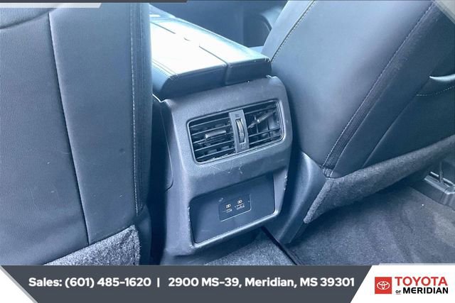 Used 2023 Nissan Rogue SL image 24