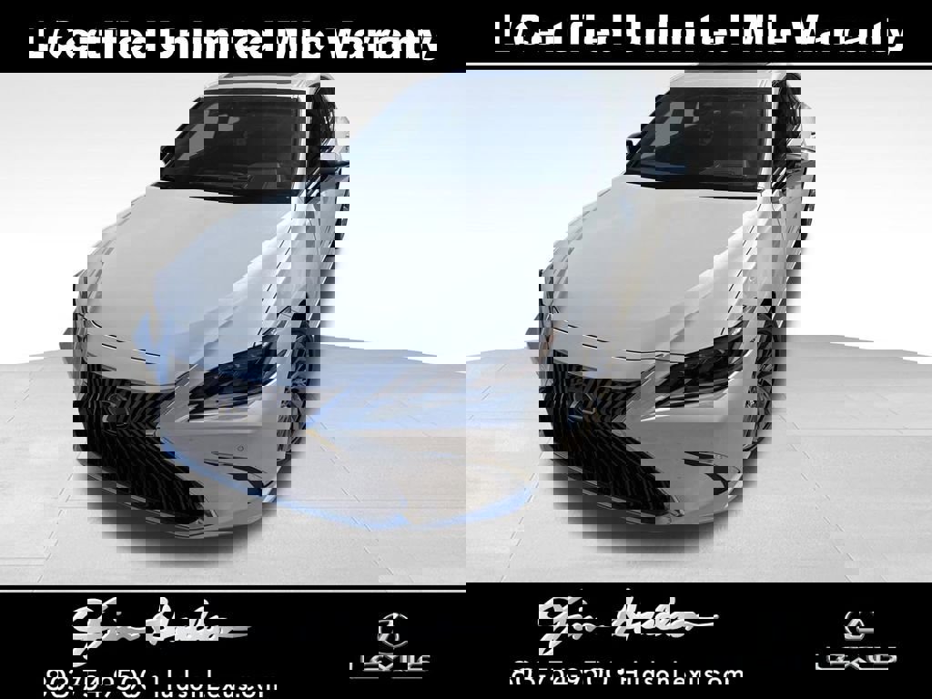 Used 2021 Lexus ES 300h Ultra Luxury w/ Accessory Package 2 FWD image 1