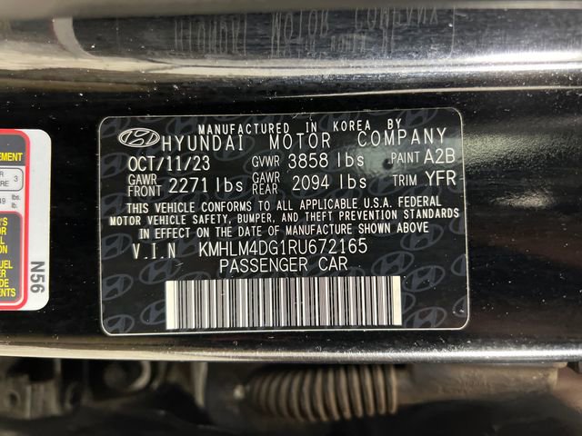 Used 2024 Hyundai Elantra SEL image 28