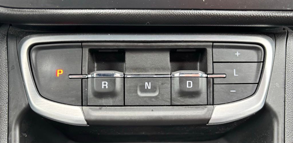 Used 2022 GMC Terrain SLT w/ Elevation Edition image 29