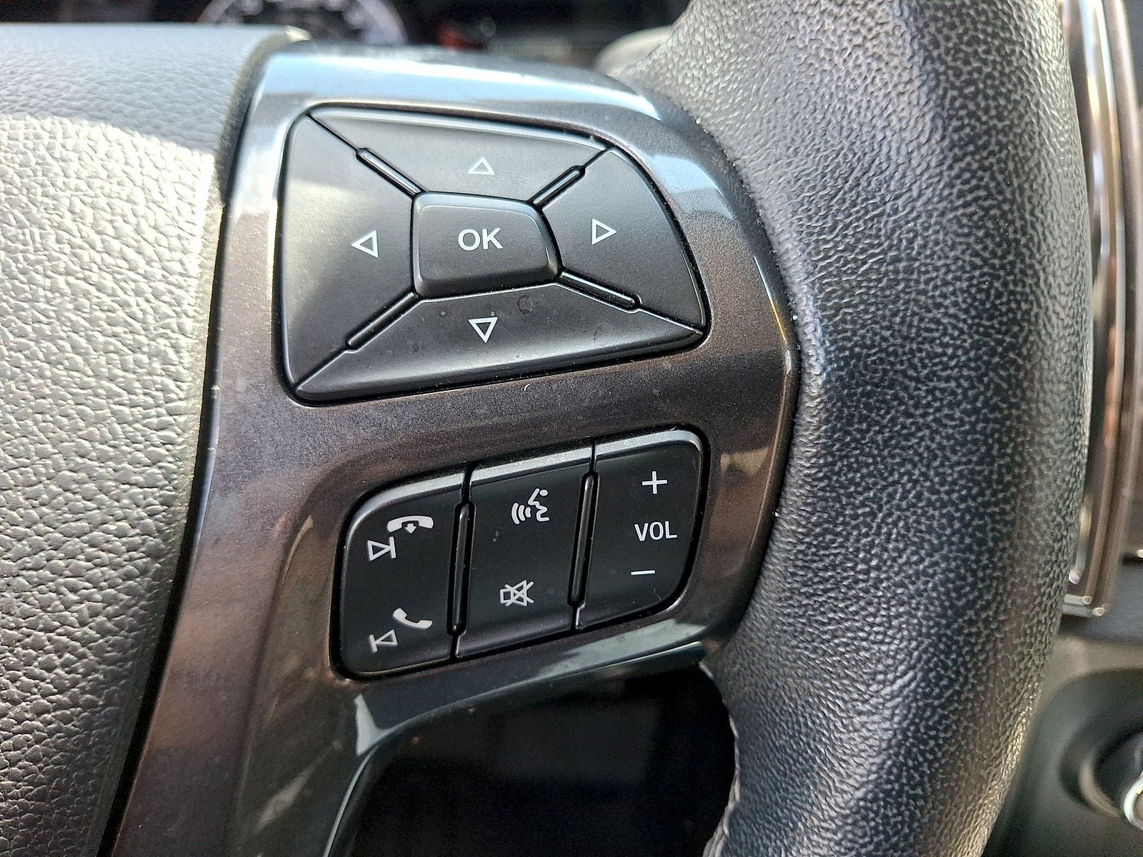 Used 2019 Ford Ranger Lariat w/ Equipment Group 501A Mid AWD/4WD image 18