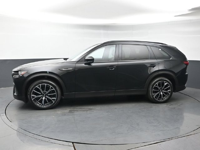 Certified 2025 MAZDA CX-70 Plug-In Hybrid w/ Premium Plus AWD/4WD image 2