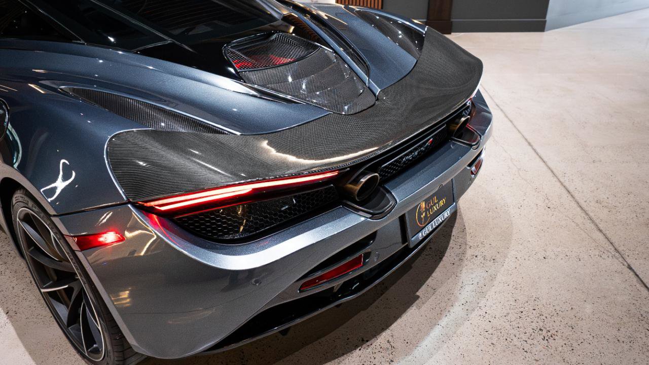 Used 2018 McLaren 720S Luxury RWD image 35