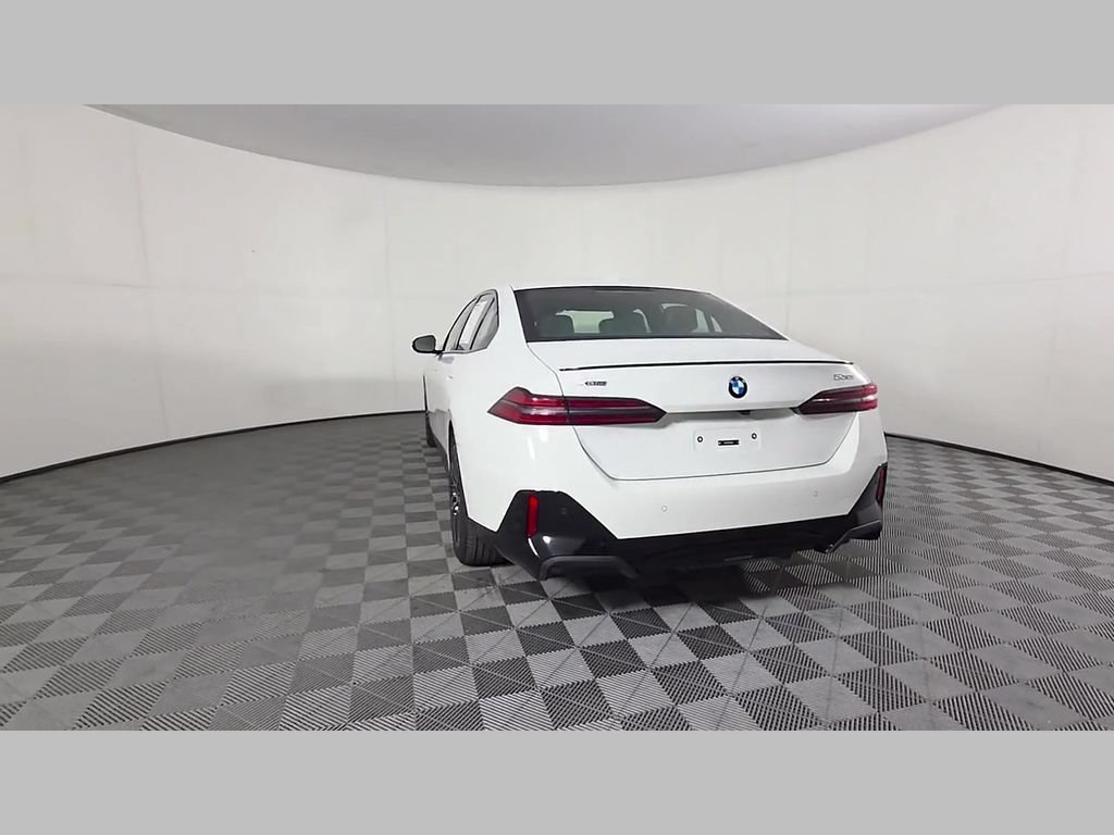 Used 2024 BMW 530i xDrive w/ M Sport Package AWD/4WD image 43