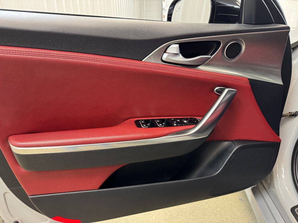 Used 2022 Kia Stinger GT1 w/ Red Interior Color Package image 8