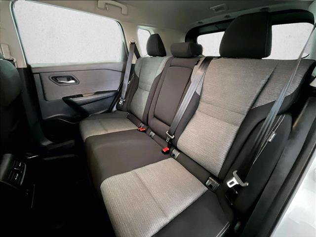 Used 2021 Nissan Rogue SV FWD image 28