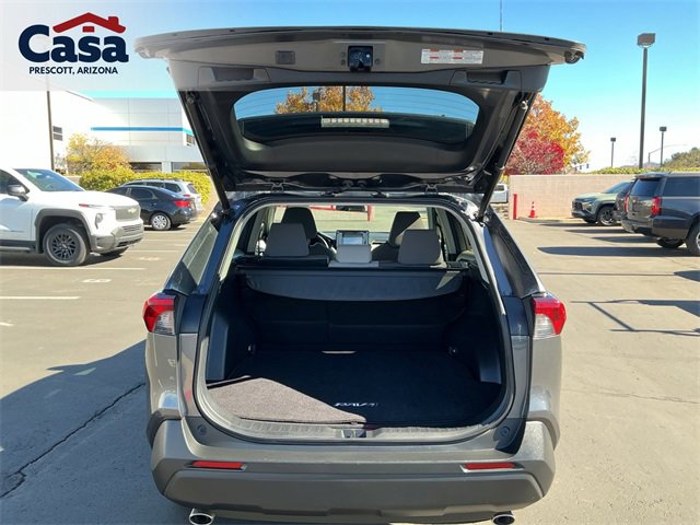 Used 2019 Toyota RAV4 XLE image 24