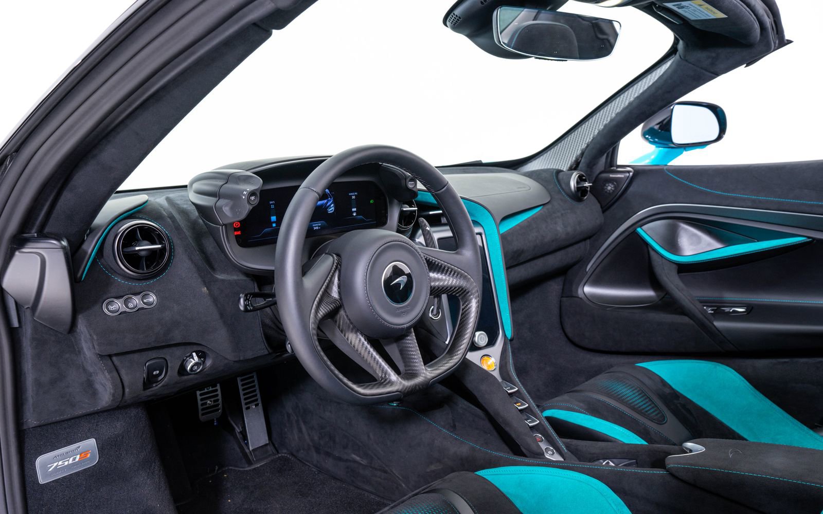 Used 2026 McLaren 750S Spider RWD image 20