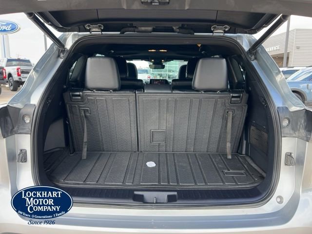 Used 2021 Toyota Highlander XSE image 19