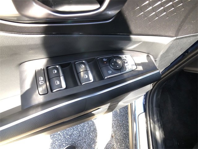New 2025 Kia Sorento S w/ Panoramic Sunroof Package image 13