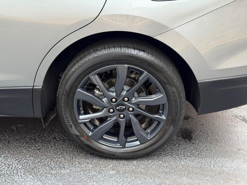 Used 2024 Chevrolet Equinox RS AWD/4WD image 7