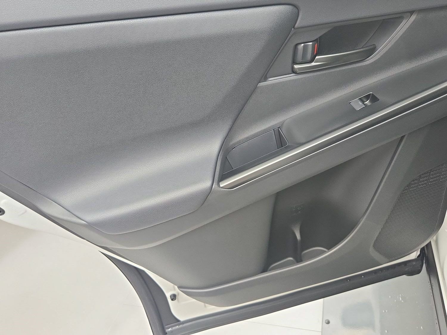 New 2026 Toyota bZ Woodland AWD/4WD image 19