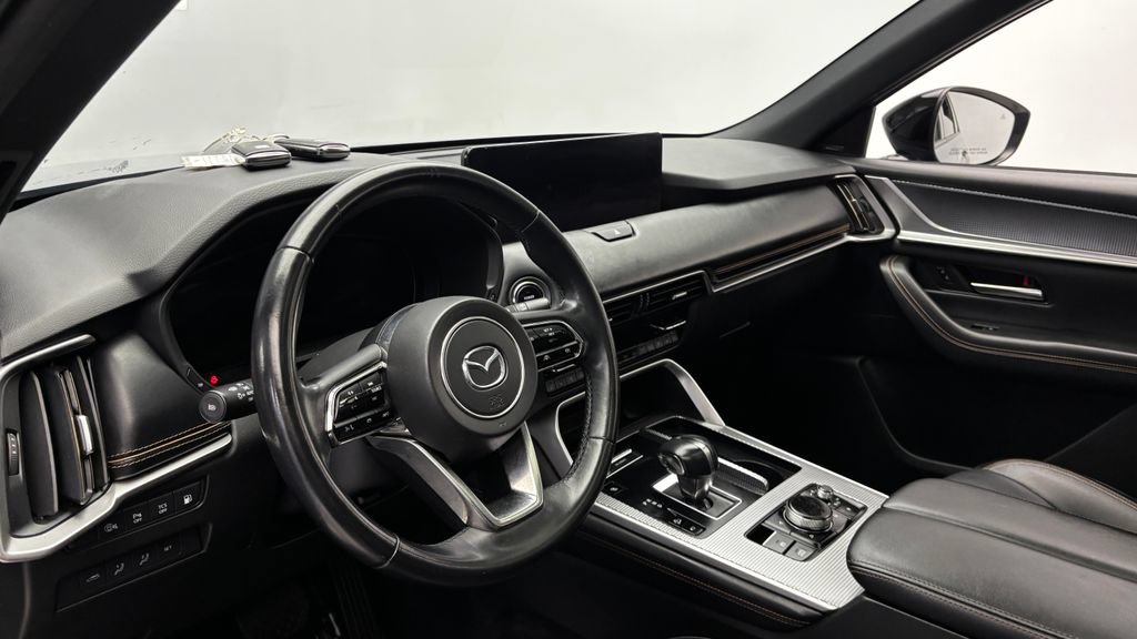 Used 2025 MAZDA CX-70 Plug-In Hybrid w/ Premium Plus AWD/4WD image 14