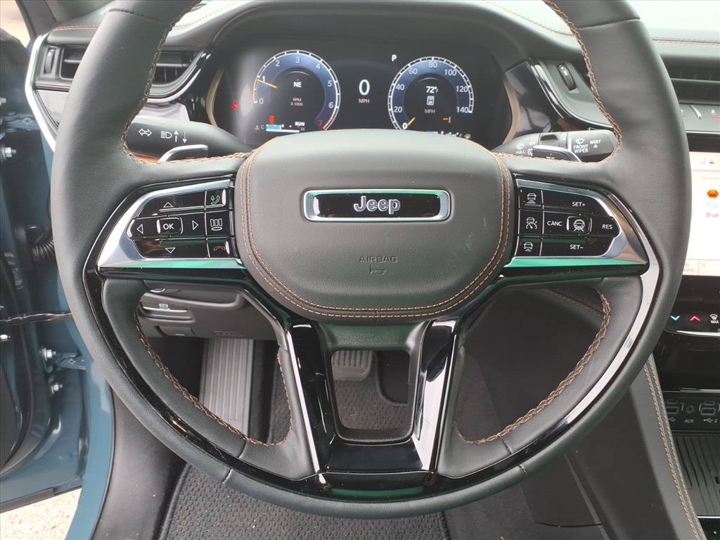 New 2026 Jeep Grand Cherokee Summit w/ Obsidian Package AWD/4WD image 22