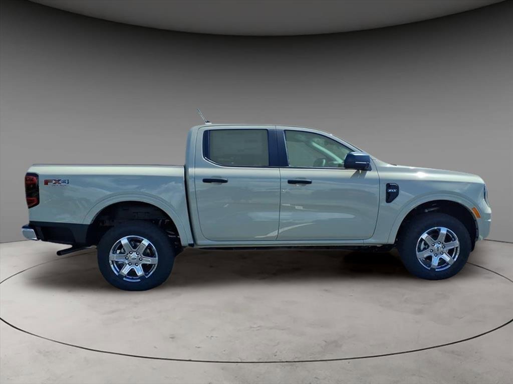 New 2025 Ford Ranger XLT w/ Equipment Group 301A High image 10